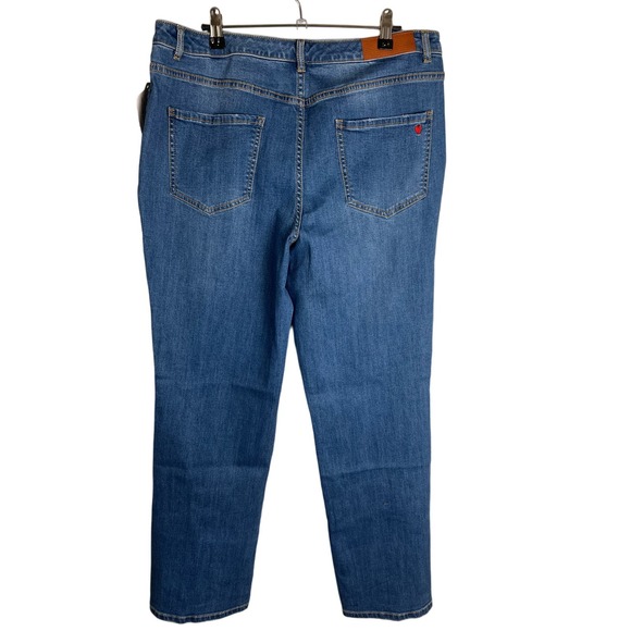 NWOT Peace Love World Regular Denim Slit Hem Jeans SIZE 16 - Picture 6 of 10